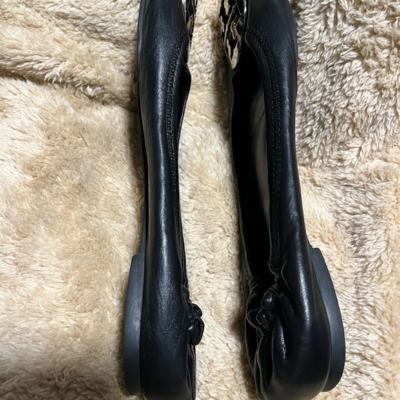 Tory Burch Black REVA FLAT  Leather Shoes Size -8.5  $124  Mint - Picture 9 of 10